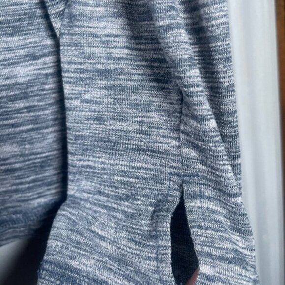 New Balance Girls 10 12 Yrs Large Sweatshirt Lightweight Long Sleeve Casual Tops - Picture 8 of 9